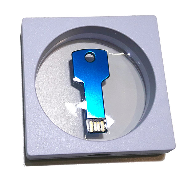 Estuche de Film Transparente para USB