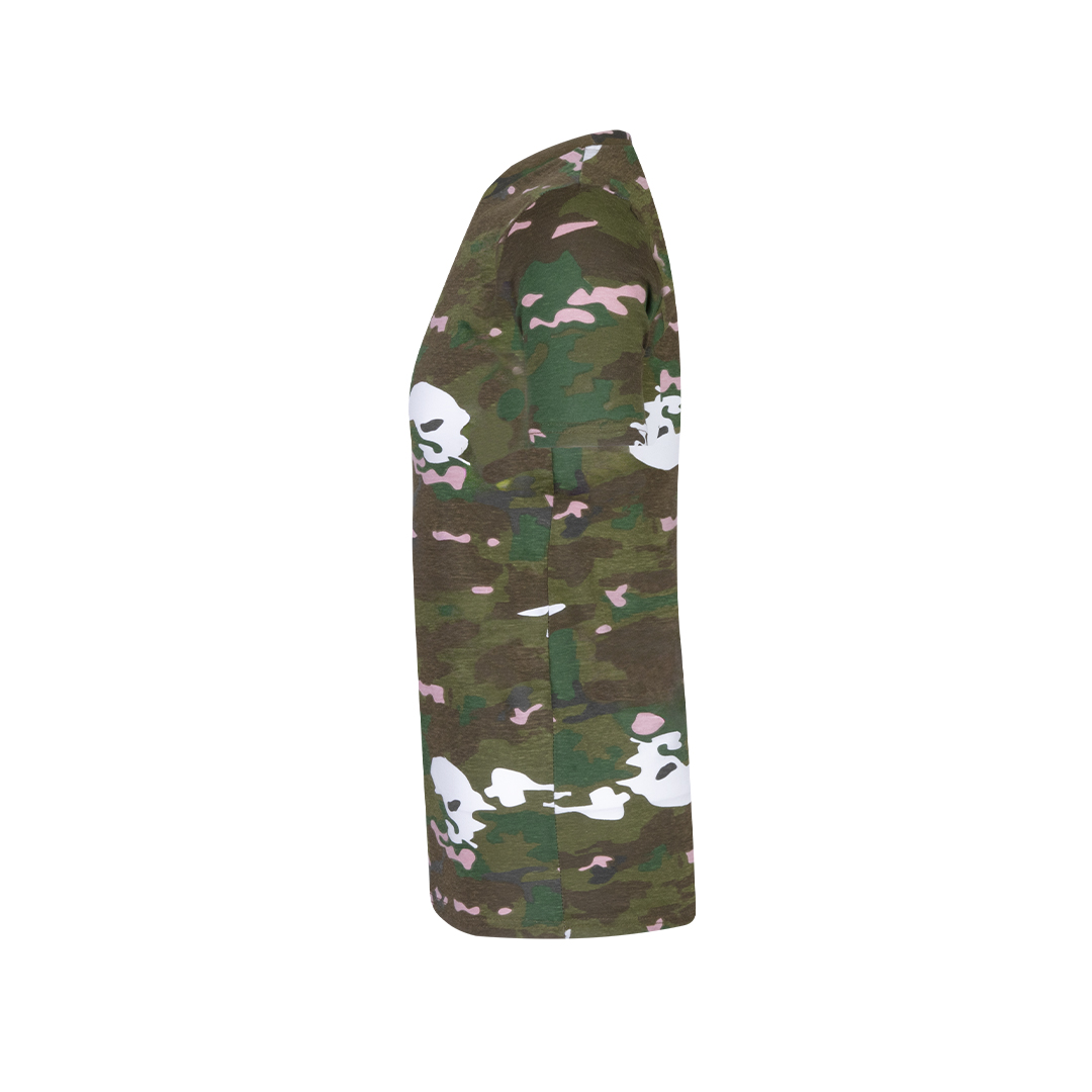Camiseta y gorra de camuflaje